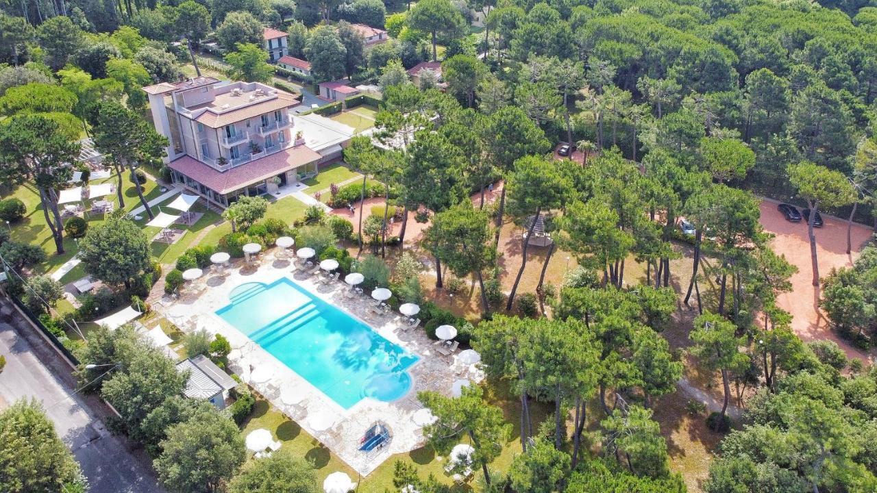 Hotel Villa Elsa Marina di Massa Εξωτερικό φωτογραφία