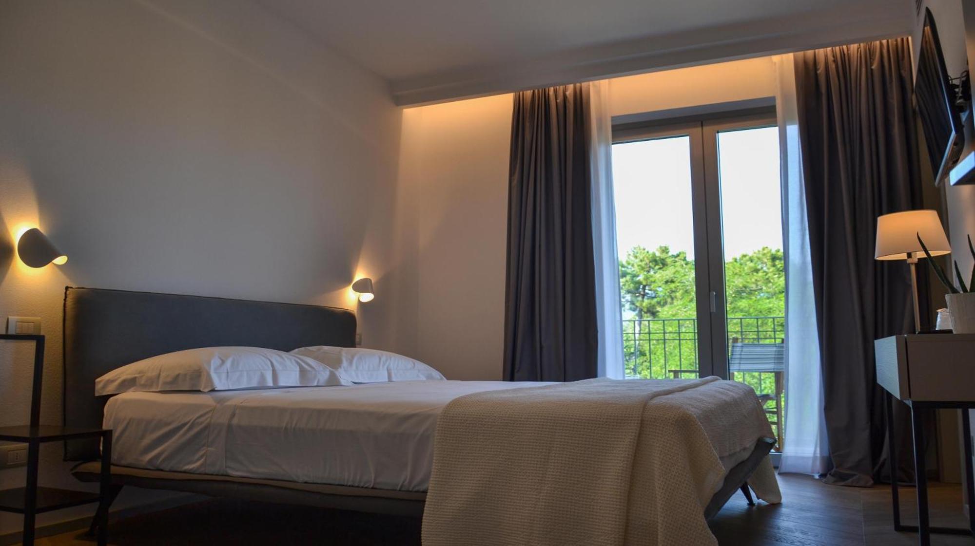 Hotel Villa Elsa Marina di Massa Εξωτερικό φωτογραφία