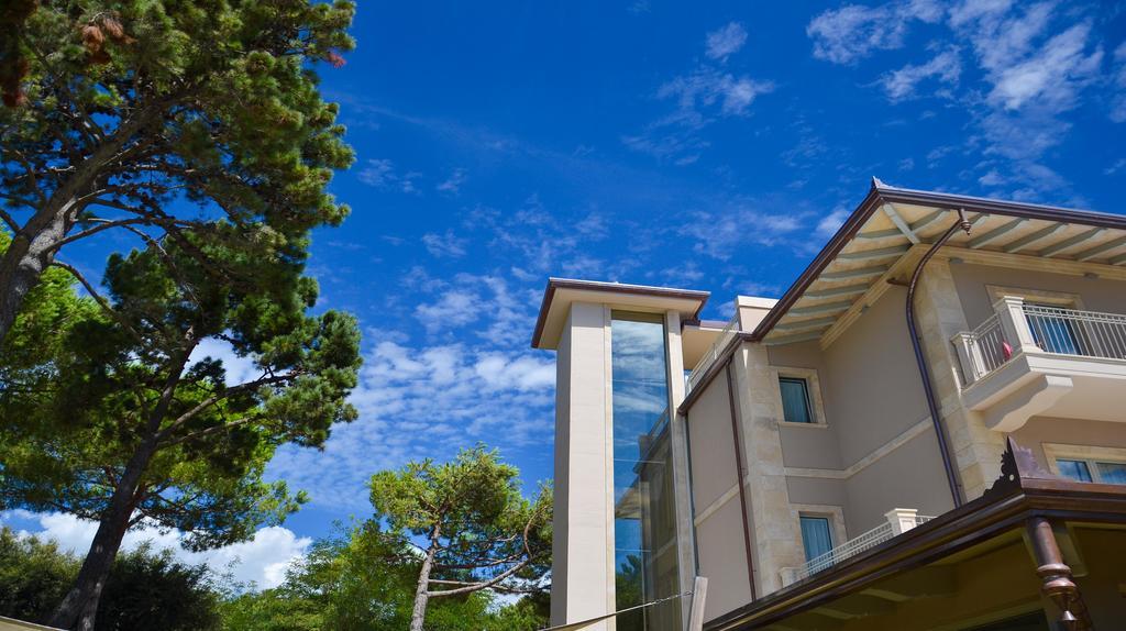 Hotel Villa Elsa Marina di Massa Εξωτερικό φωτογραφία
