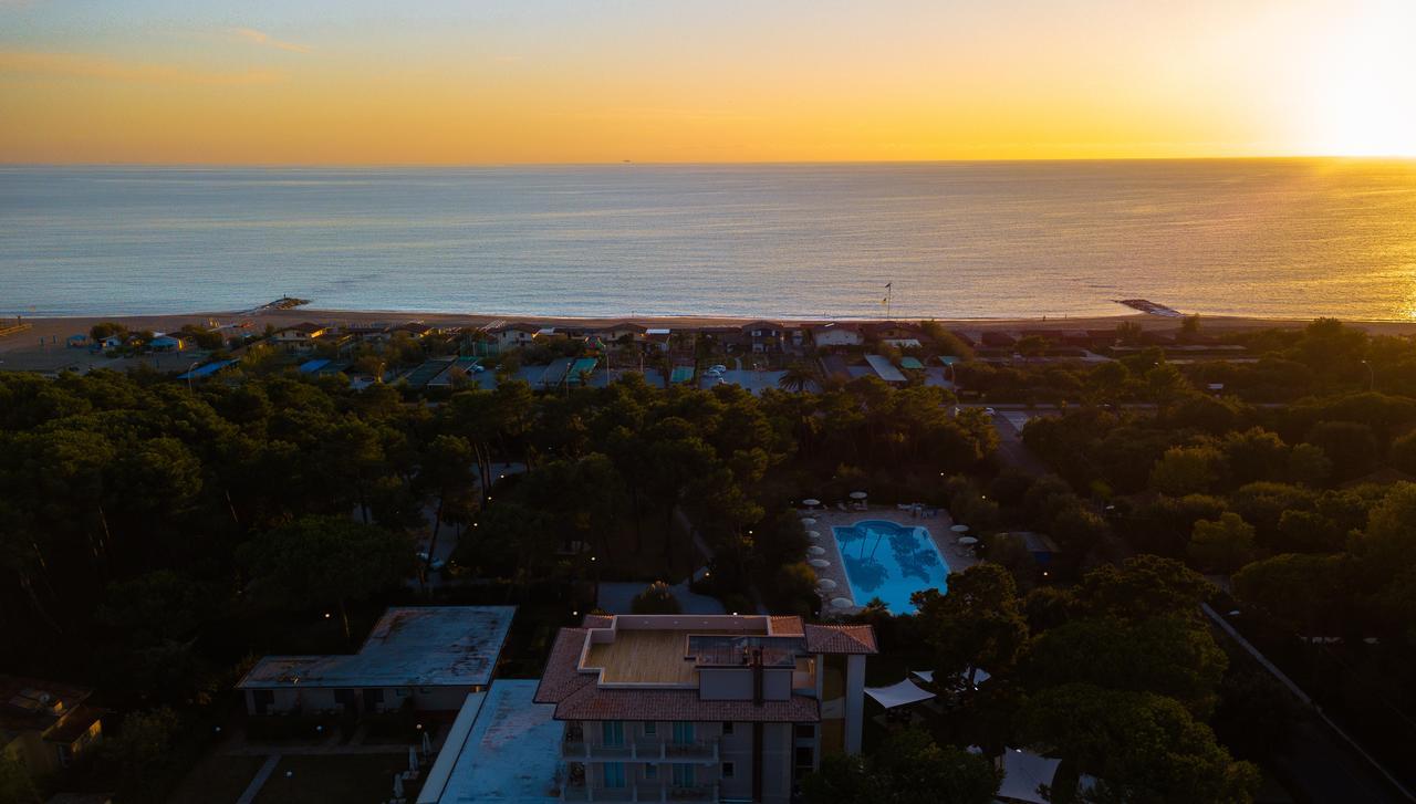 Hotel Villa Elsa Marina di Massa Εξωτερικό φωτογραφία